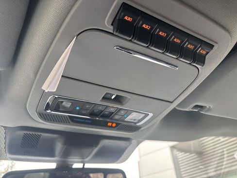 New 2026 Ford F350 Lariat w/ Lariat Ultimate Package image 32