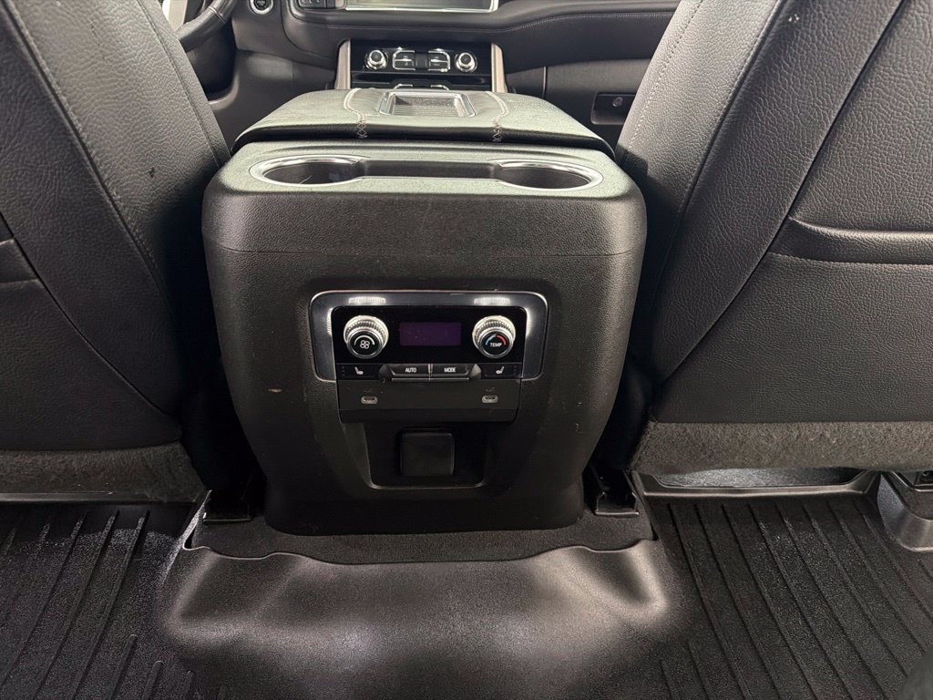 Used 2022 GMC Yukon Denali AWD/4WD image 20
