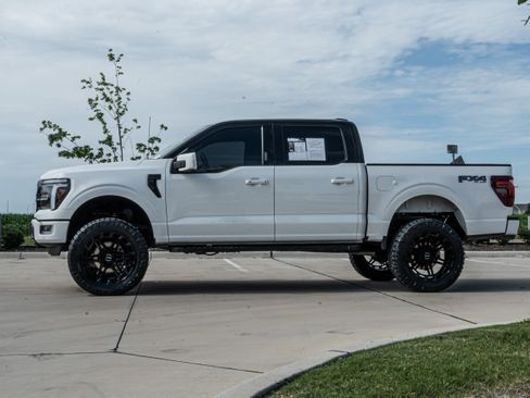 Used 2024 Ford F150 Lariat w/ FX4 Off-Road Package AWD/4WD image 6