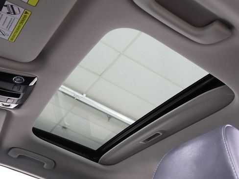Certified 2026 Kia Seltos EX w/ EX Sunroof Package FWD image 21