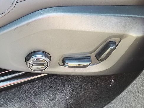 New 2026 Volvo XC90 B6 Plus image 11