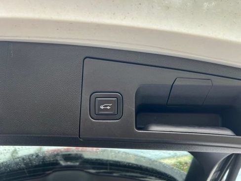 Used 2021 Cadillac XT4 Sport AWD/4WD image 14