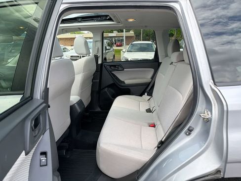 Used 2017 Subaru Forester 2.5i Premium AWD/4WD image 25