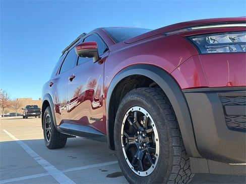 Used 2024 Nissan Pathfinder Rock Creek image 15