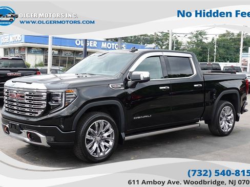 Used 2023 GMC Sierra 1500 Denali w/ Denali Reserve Package AWD/4WD image 1