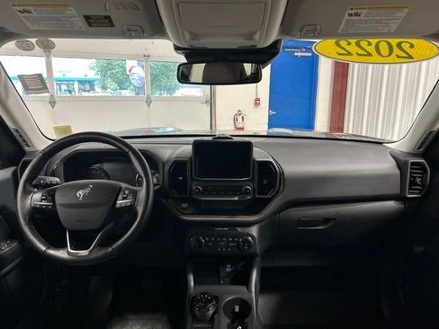Used 2022 Ford Bronco Sport Outer Banks w/ Tech Package AWD/4WD image 15