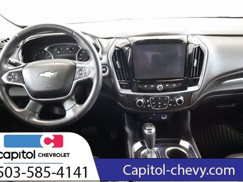 Used 2018 Chevrolet Traverse LT AWD/4WD image 16