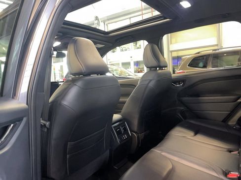 Used 2025 Subaru Forester Limited image 6