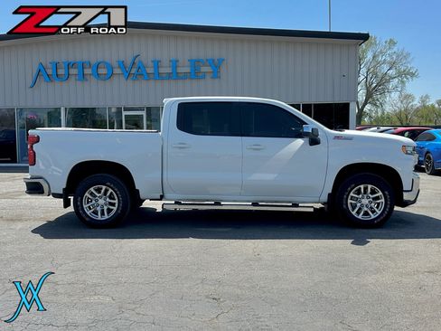 Used 2019 Chevrolet Silverado 1500 LT w/ All-Star Edition AWD/4WD image 8