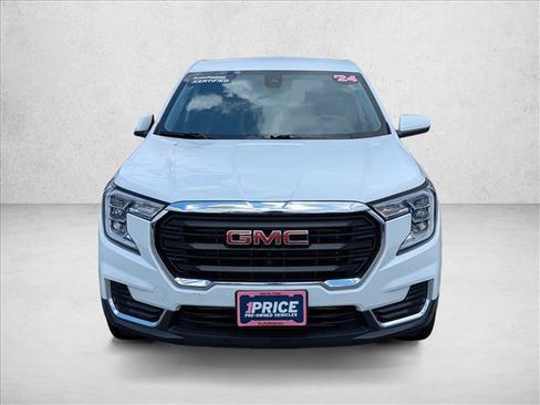 Used 2024 GMC Terrain SLE AWD/4WD image 2