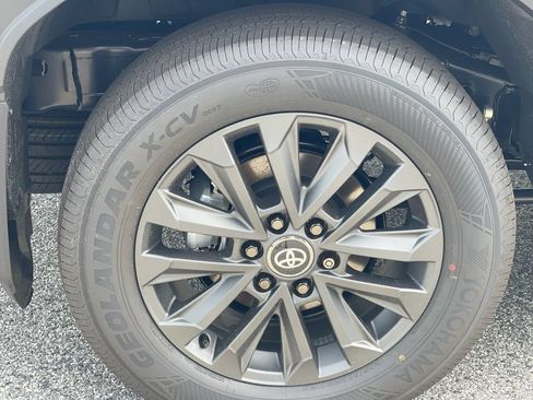 Used 2026 Toyota Land Cruiser AWD/4WD image 16