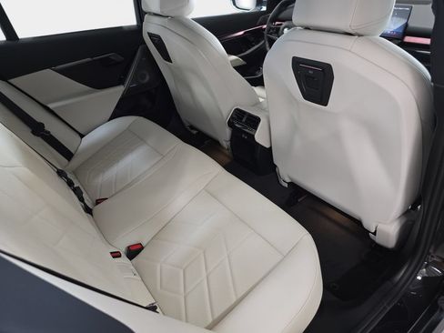 New 2027 BMW 530i RWD image 11