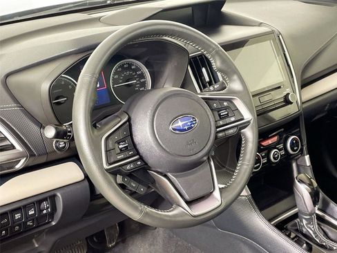 Used 2023 Subaru Forester Limited AWD/4WD image 19