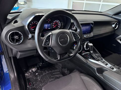 Certified 2023 Chevrolet Camaro LT w/ Technology Package image 10