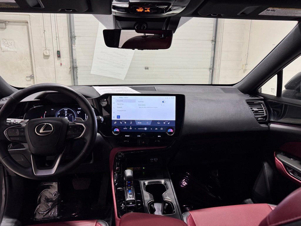 Used 2022 Lexus NX 350h AWD image 27