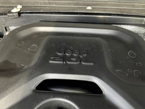 New 2025 Jeep Wrangler Unlimited Rubicon image 23