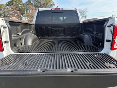 Used 2019 RAM 1500 Big Horn image 15