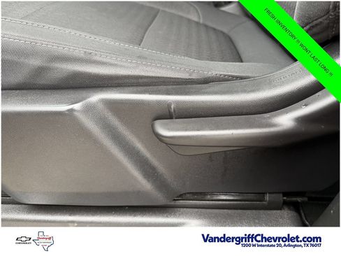 Used 2020 Chevrolet Silverado 1500 LT w/ Trailering Package AWD/4WD image 24