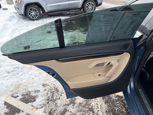 Used 2017 Volkswagen CC Sport image 15