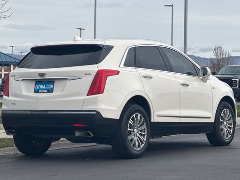 Used 2018 Cadillac XT5 Luxury w/ Driver Awareness Package image 2