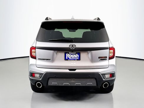 Certified 2022 Honda Passport TrailSport image 6