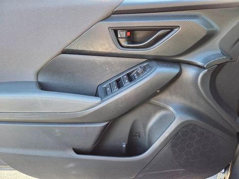 Used 2024 Subaru Crosstrek 2.0i Premium image 16