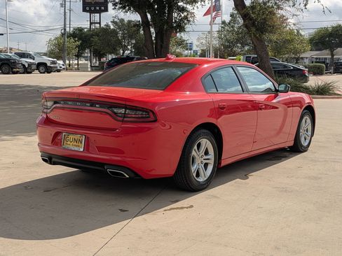 Used 2023 Dodge Charger SXT image 3