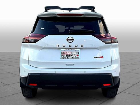 New 2026 Nissan Rogue SV image 4