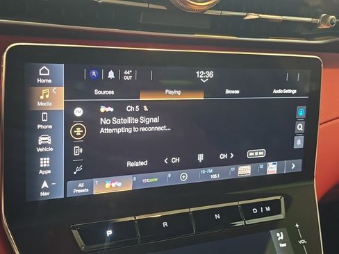 New 2025 Maserati Grecale Modena image 26