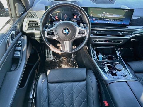 Certified 2024 BMW X7 xDrive40i w/ M Sport Package AWD/4WD image 24
