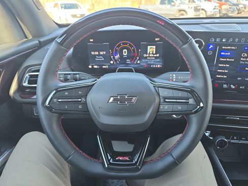 Used 2024 Chevrolet Traverse RS w/ LPO, Floor Liner Package image 21