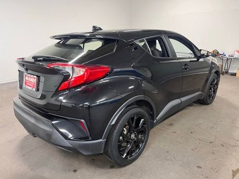 Used 2021 Toyota C-HR Nightshade image 3