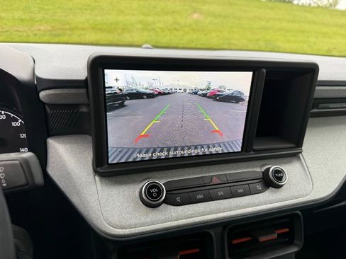 Used 2022 Ford Maverick XLT w/ Equipment Group 300A Standard AWD/4WD image 11