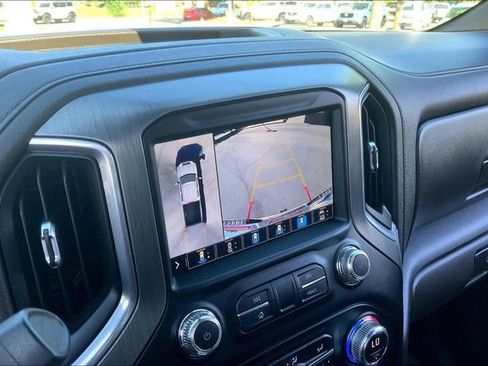 Used 2021 GMC Sierra 2500 Denali w/ Denali Ultimate Package AWD/4WD image 21