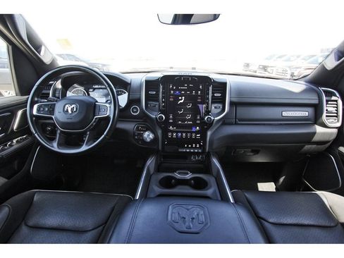Used 2021 RAM 1500 Laramie AWD/4WD image 9