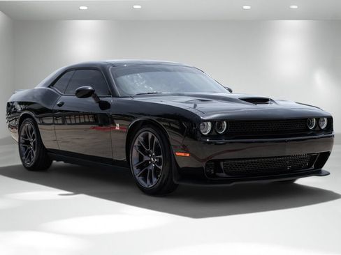 Used 2023 Dodge Challenger R/T Scat Pack w/ Plus Package RWD image 6