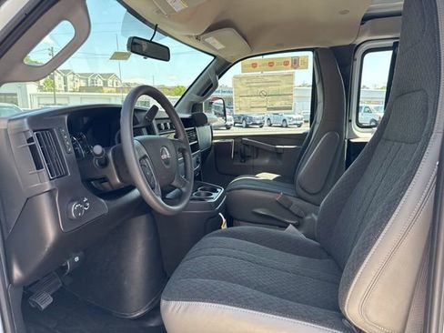 New 2026 GMC Savana 2500 RWD image 6