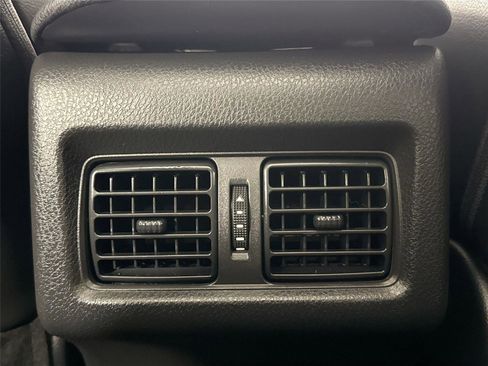 Certified 2023 Toyota Camry XLE FWD image 35