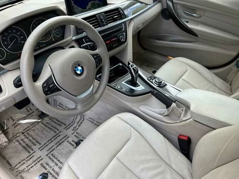 Used 2014 BMW 328i xDrive Wagon image 10