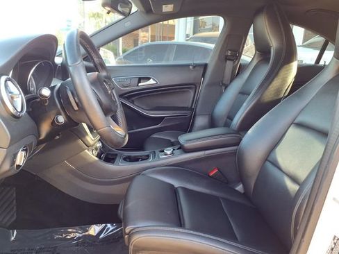 Used 2016 Mercedes-Benz CLA 250 image 21