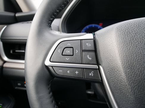 Used 2024 Toyota Grand Highlander Limited image 22