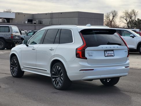 New 2026 Volvo XC90 T8 Plus image 3