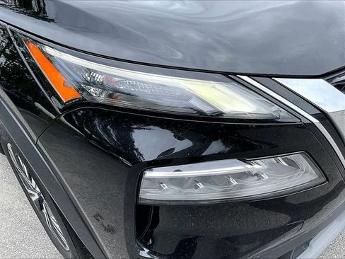 Used 2022 Nissan Rogue SV AWD/4WD image 32