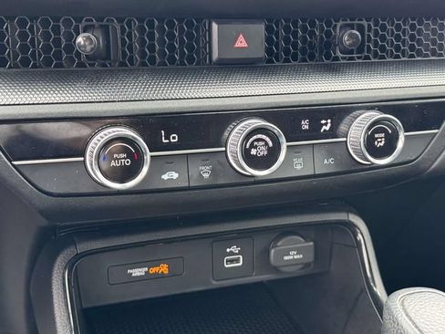 Used 2023 Honda CR-V LX image 29