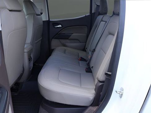 Used 2018 GMC Canyon SLT w/ Trailering Package RWD image 15
