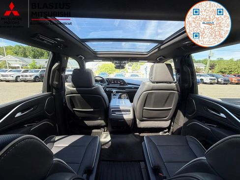 Used 2023 Cadillac Escalade Sport AWD/4WD image 79