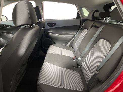 Used 2021 Hyundai Kona SEL FWD image 13