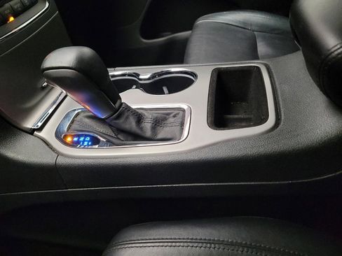 Used 2018 Jeep Grand Cherokee Limited RWD image 26