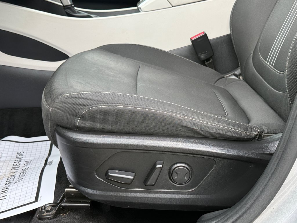 Used 2023 Hyundai Tucson SEL AWD/4WD image 16