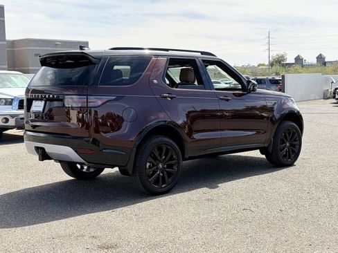 New 2026 Land Rover Discovery Limited Edition AWD/4WD image 18